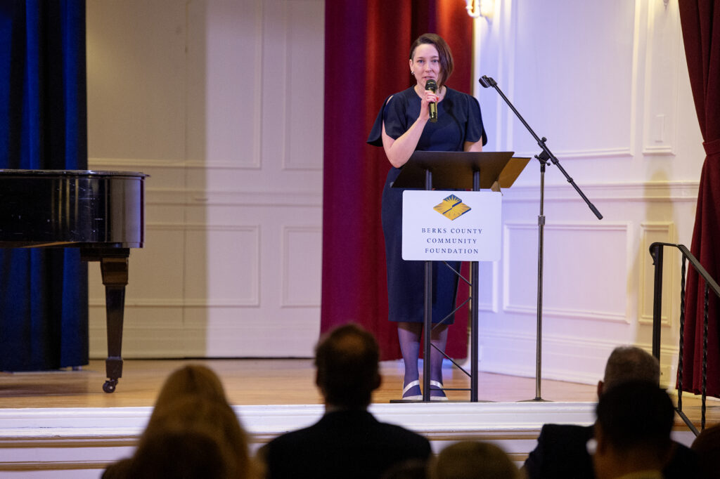 Kim Sheffer delivers the keynote speech.